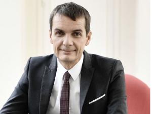  alt="Groupe Ehpad : Changement de gouvernance à la tête du groupe DomusVi"